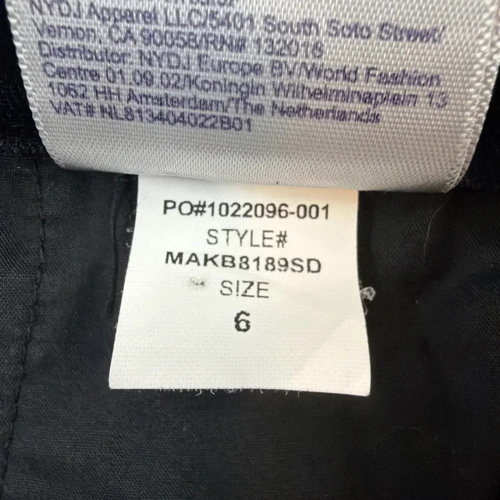 NYDJ Women's Shorts Size 6 Black Linen Blend Stretch Bermuda Walking